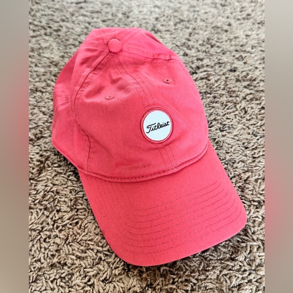Titleist Hat - Picture 2 of 4